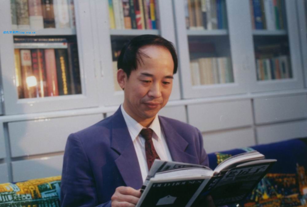 趦鷿